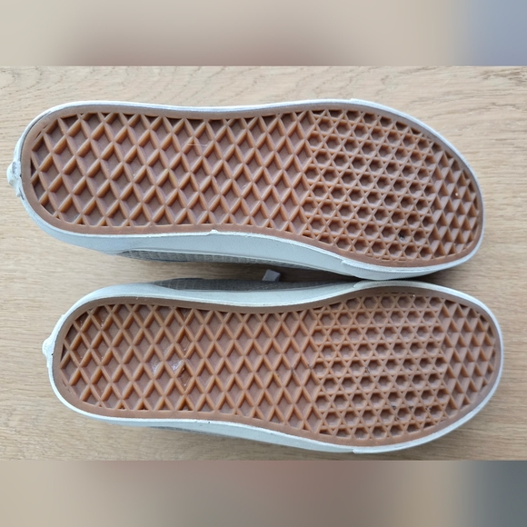 Vans Old Skool in Taupe Waffle M 8.0 / W 9.5 - Picture 3 of 7